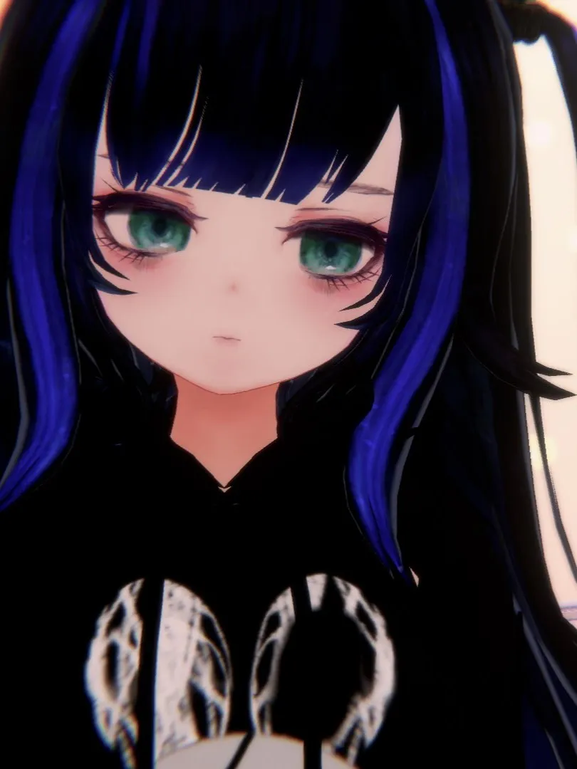 黒兎さより　普段着パーカー